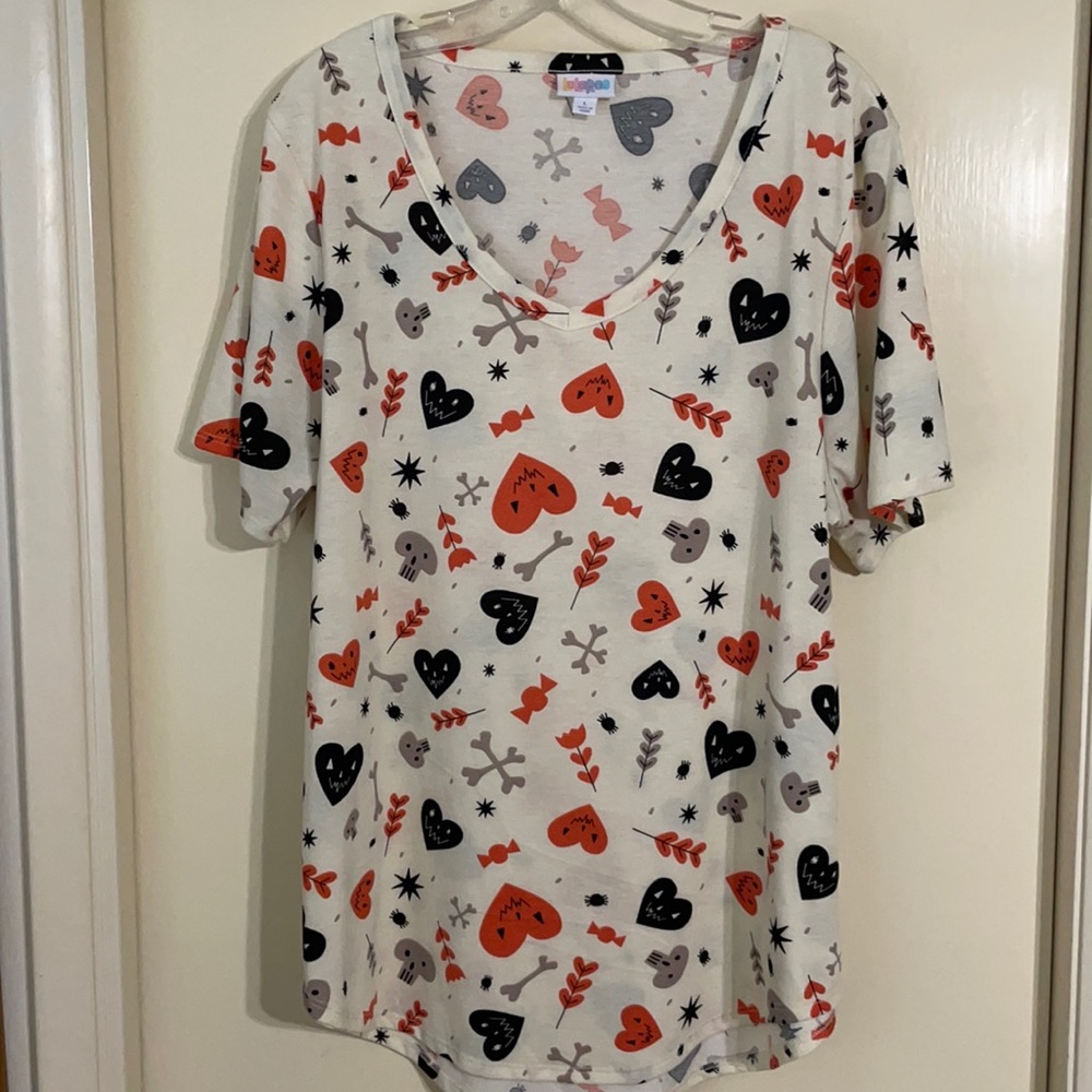 LuLaRoe Iris Top